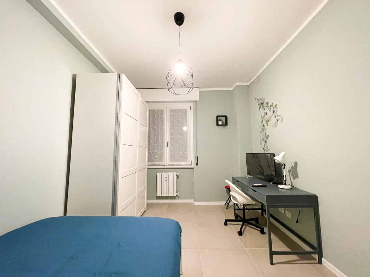 Accogliente Camera A Milano Exterior foto